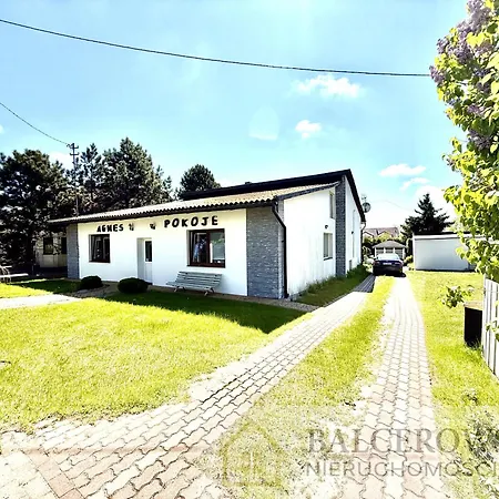 Goscinne Agnes Apartamento